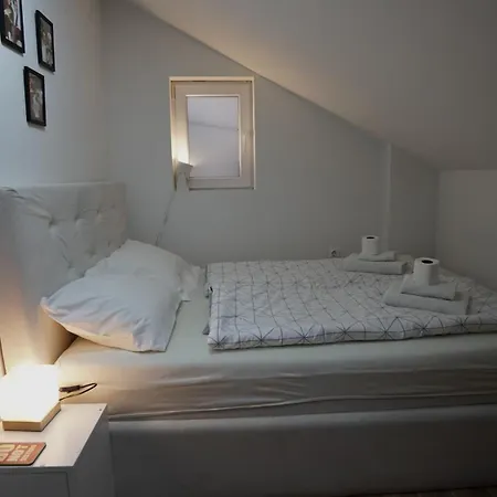 Hideaway Rooms&apartments Appartement