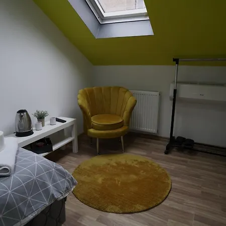 Appartement Hideaway Rooms&apartments *