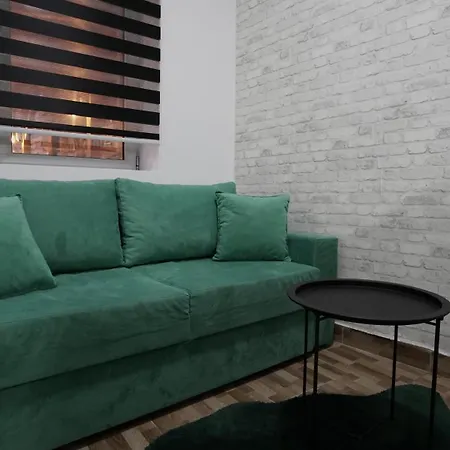 Hideaway & Apartment *
