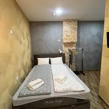 Appartement Hideaway Rooms&apartments