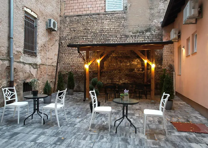 Hideaway & * 사라예보